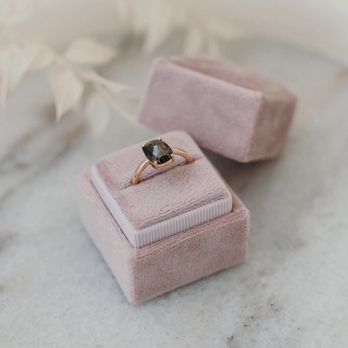 The Skye | 18k | Rose | Size 6 | Stone CLR66 | Cinque Ring Box | Custom Engraving: +$0