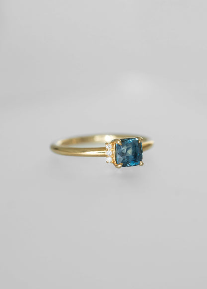 Accented Solitaire | 1.07ct Cushion Sapphire | 18k Yellow Gold