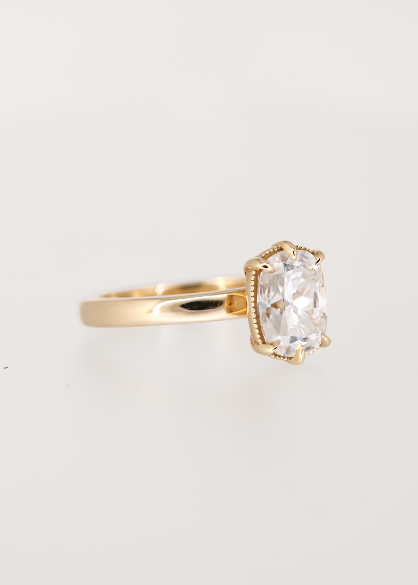 The Maeve | 1.96ct Elongated Cushion Moissanite | Yellow Gold