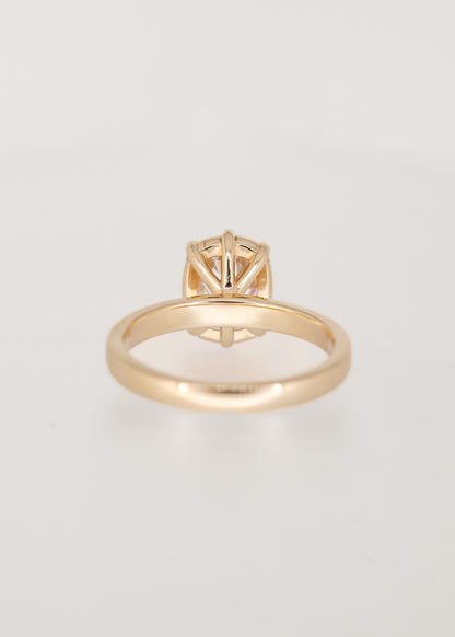 The Maeve | 1.96ct Elongated Cushion Moissanite | Yellow Gold