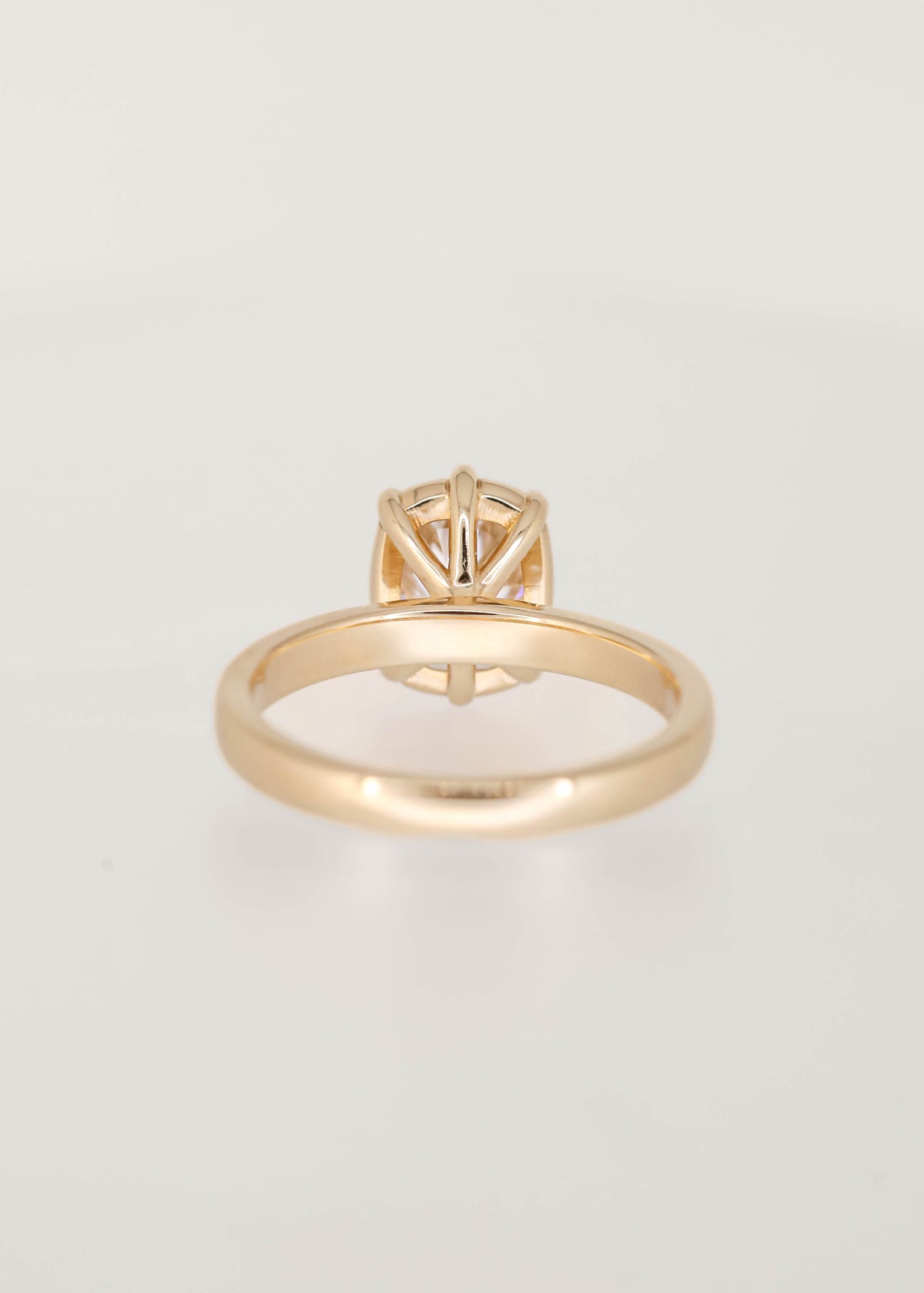 The Maeve | 1.96ct Elongated Cushion Moissanite | Yellow Gold