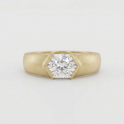 Custom Ring for Sarah Richardson