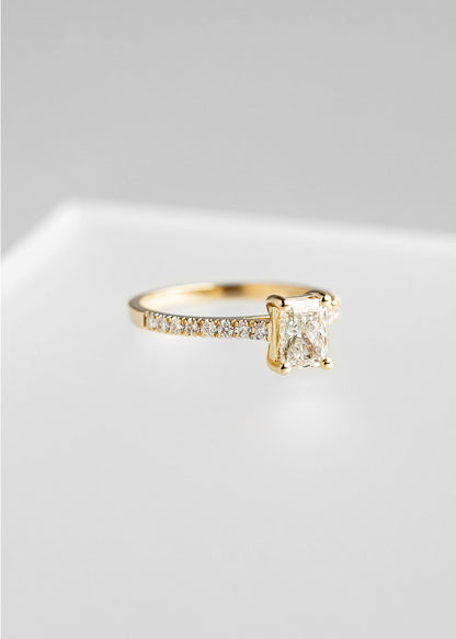 The Aurora | .91ct Radiant Cut Natural Diamond | Yellow Gold