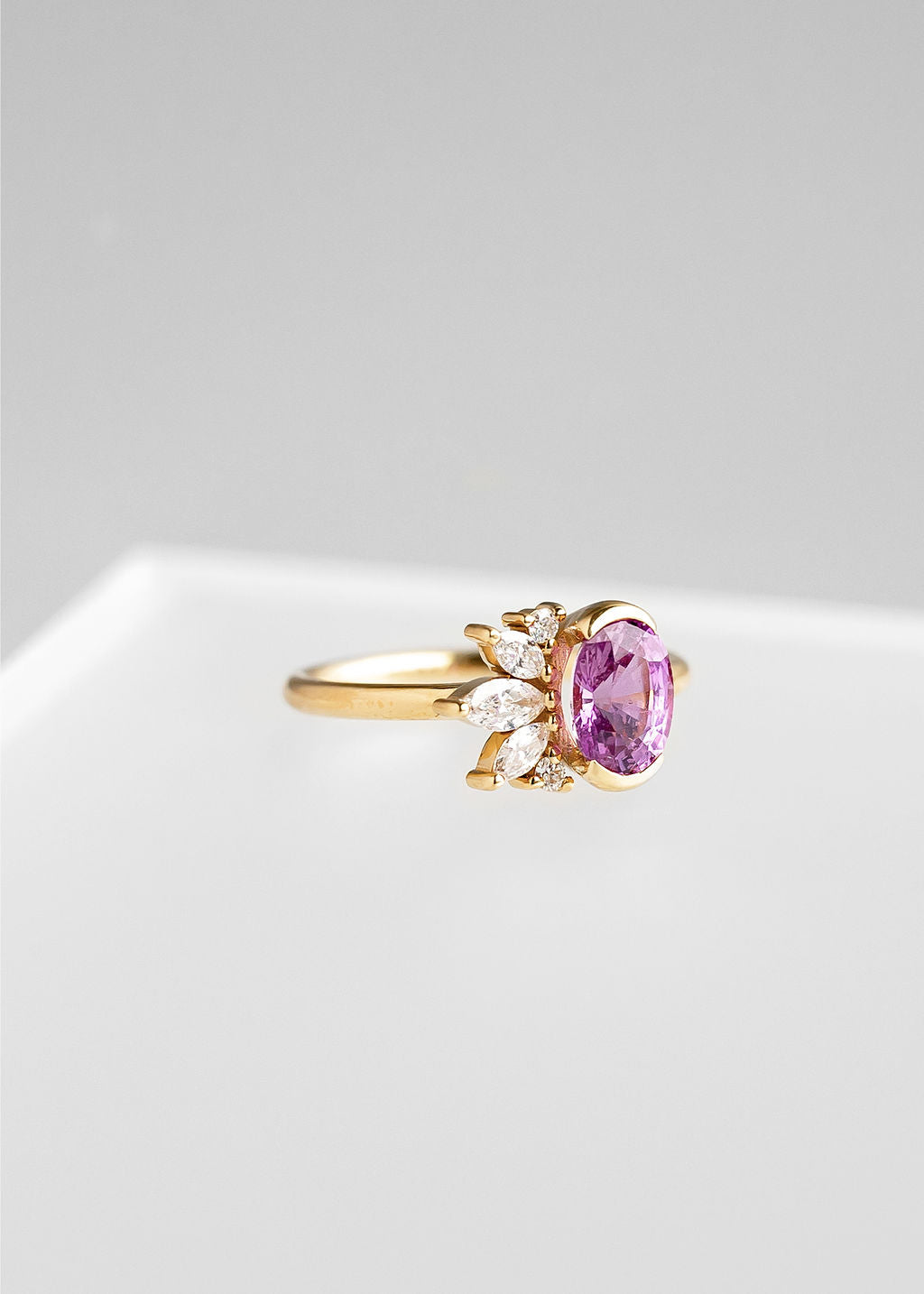 The Wren | 1.40ct Oval Pink Sapphire | Yellow Gold