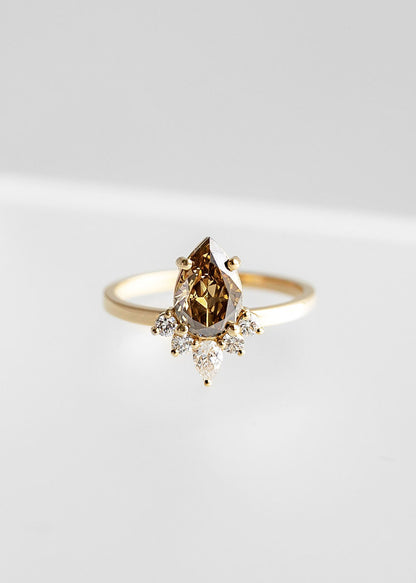 The Celeste | 1.08ct Champange Pear Diamond | Yellow Gold