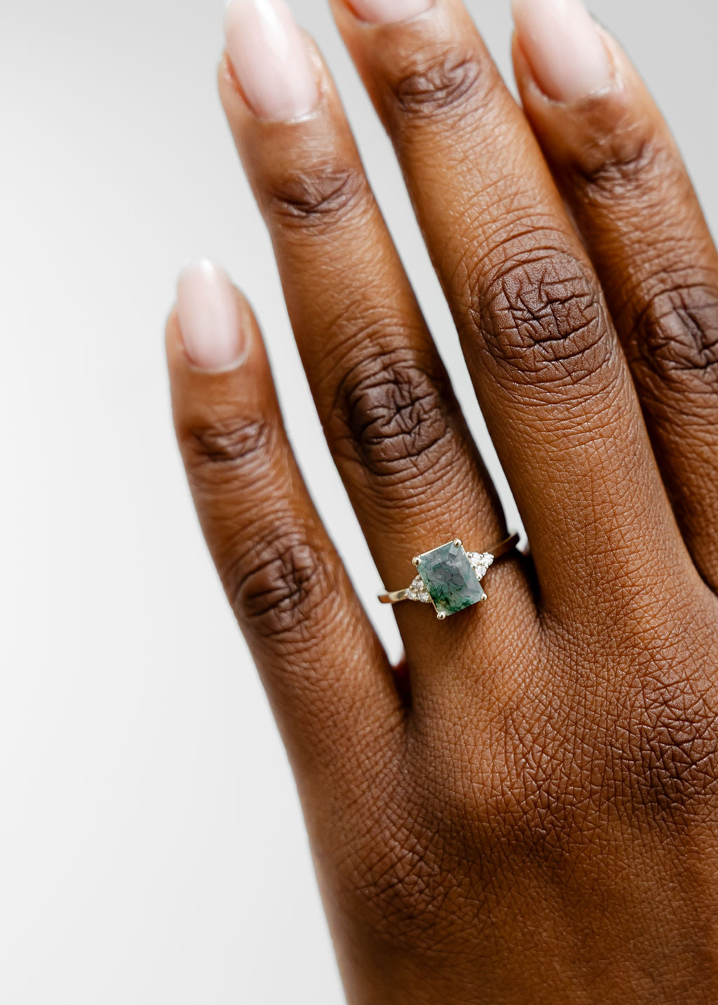 The Calisto | 1.20ct Emerald Moss Agate | Yellow Gold