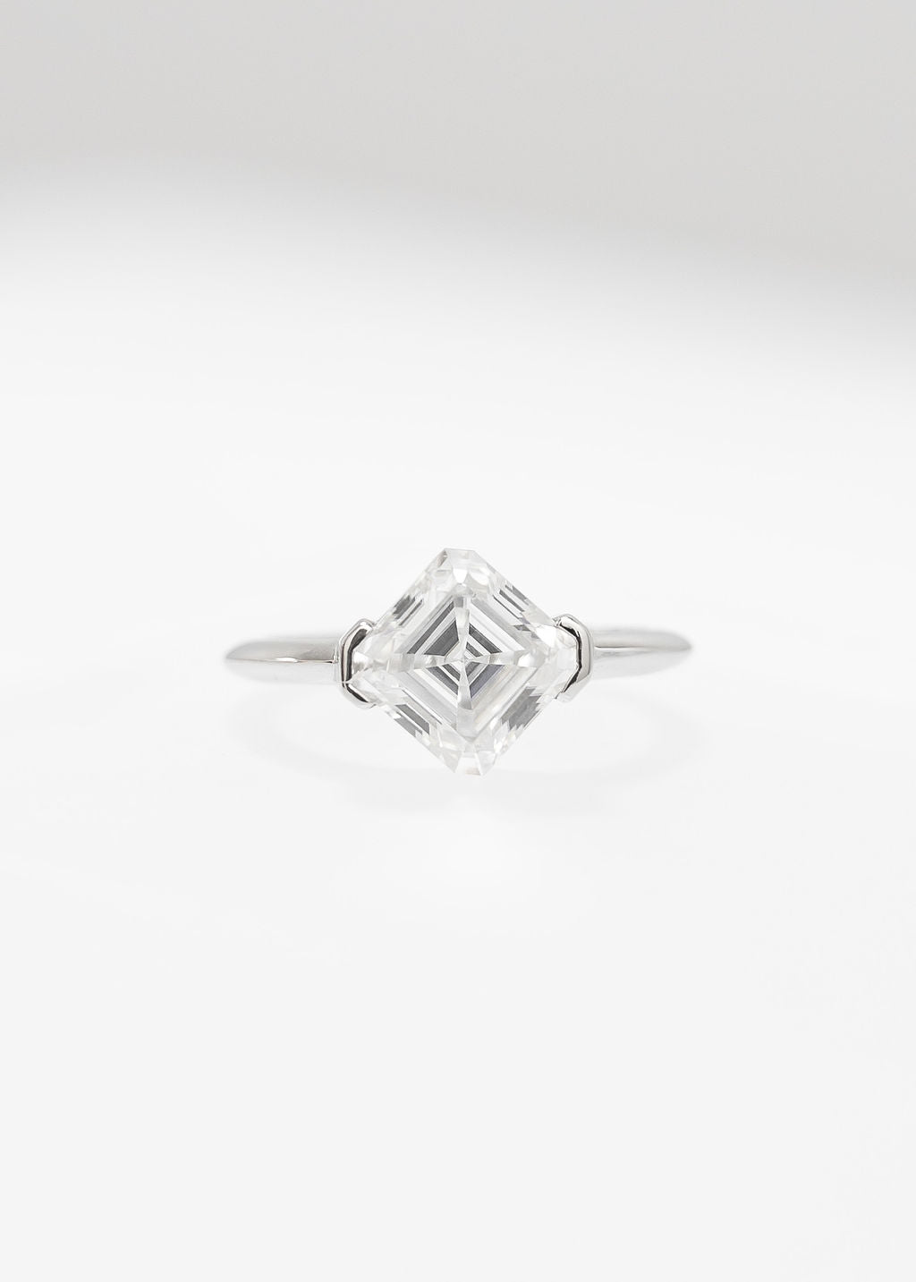 The Lyra | 2.58ct Asscher Cut Moissanite | White Gold