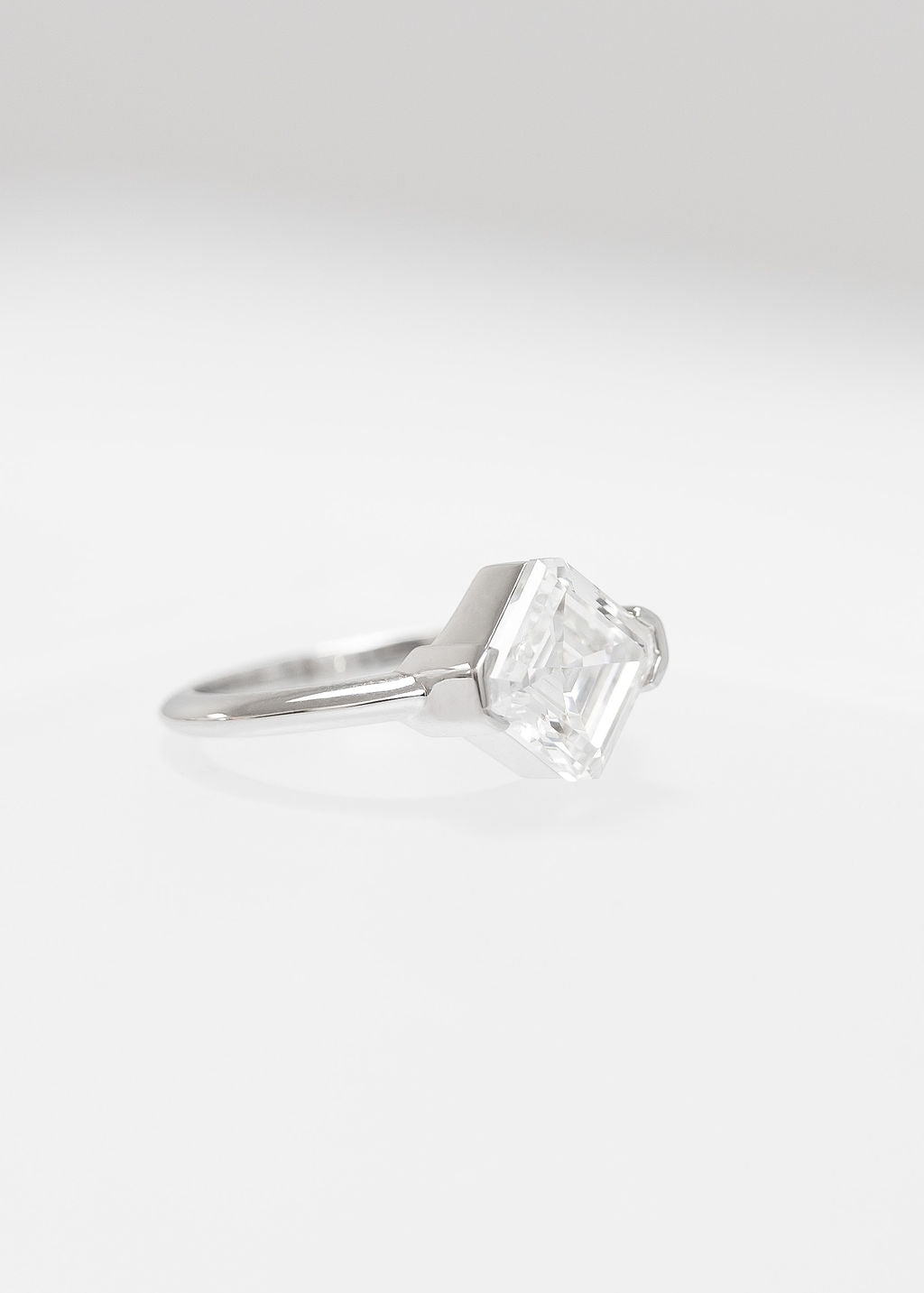 The Lyra | 2.58ct Asscher Cut Moissanite | White Gold