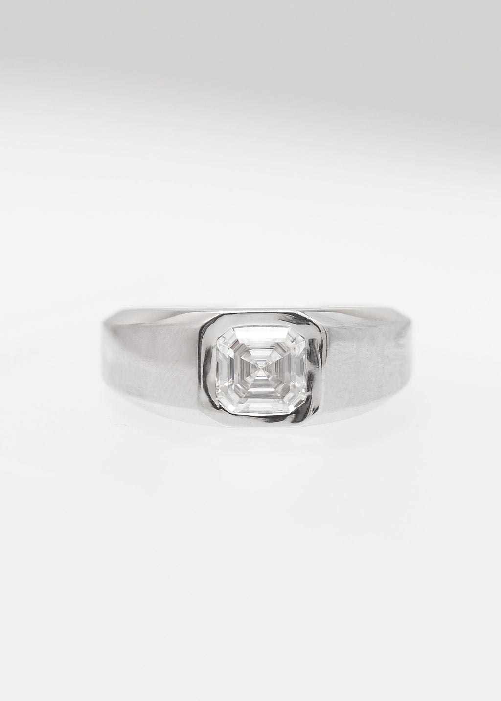 The Vulcan | 1.46ct Asscher Moissanite | White Gold