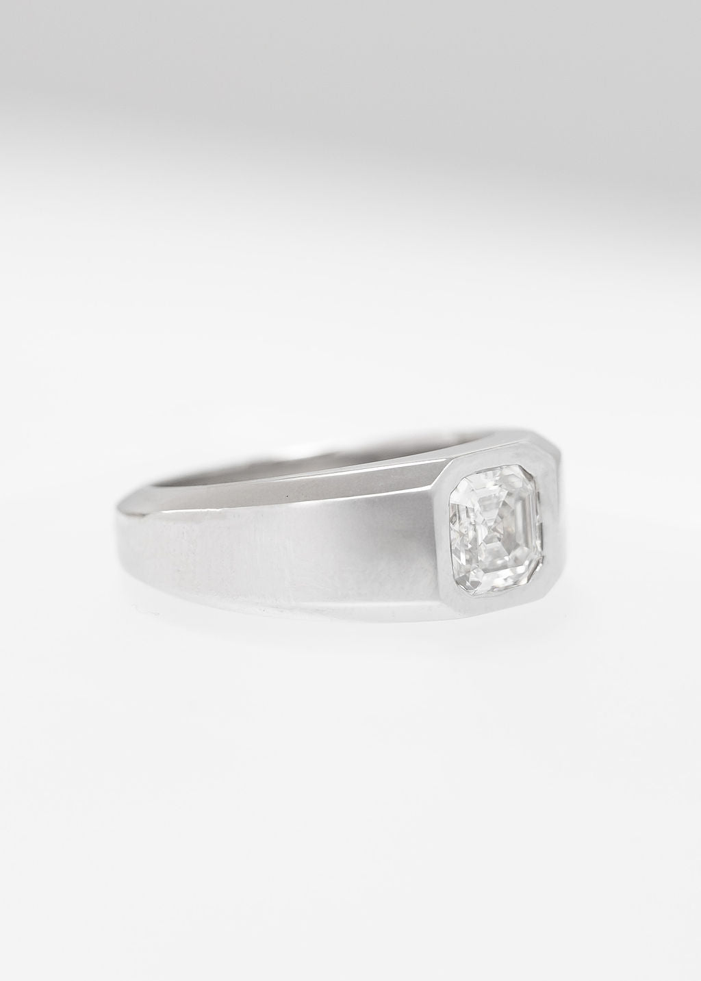 The Vulcan | 1.46ct Asscher Moissanite | White Gold