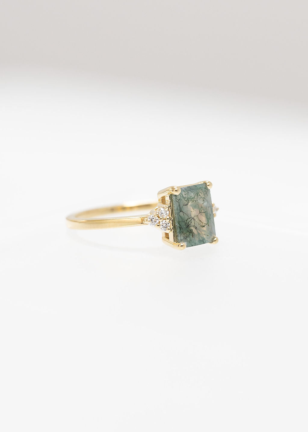 The Calisto | 1.20ct Emerald Moss Agate | Yellow Gold