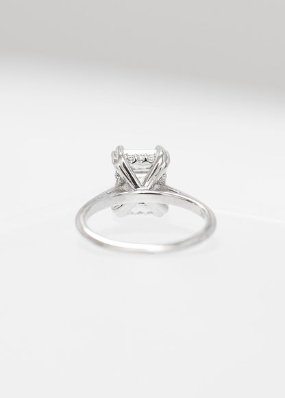 The Eden | 2.52ct Emerald Cut Moissanite | White Gold