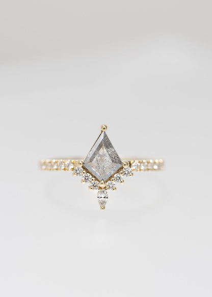 The Stella | .88ct Kite Salt & Pepper | Yellow Gold