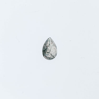 The Calisto | 14k | Yellow | Size 7 | Stone MOS42 | Rainforest Ring Box | Custom Engraving: My Only +$75